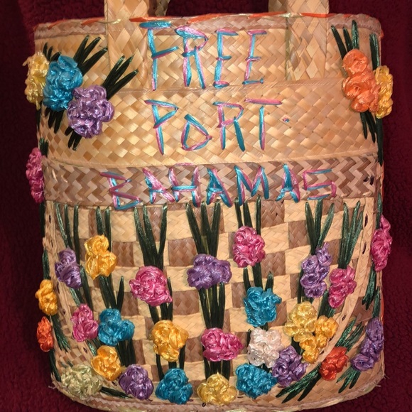 Authentic Nassau Bahamas Straw Tote - Picture 1 of 7